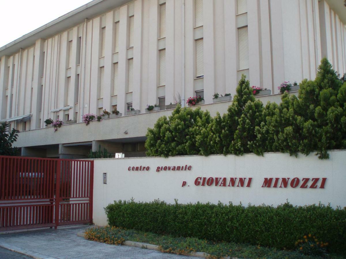 Centro Giovanile Padre Minozzi Otel Policoro Dış mekan fotoğraf