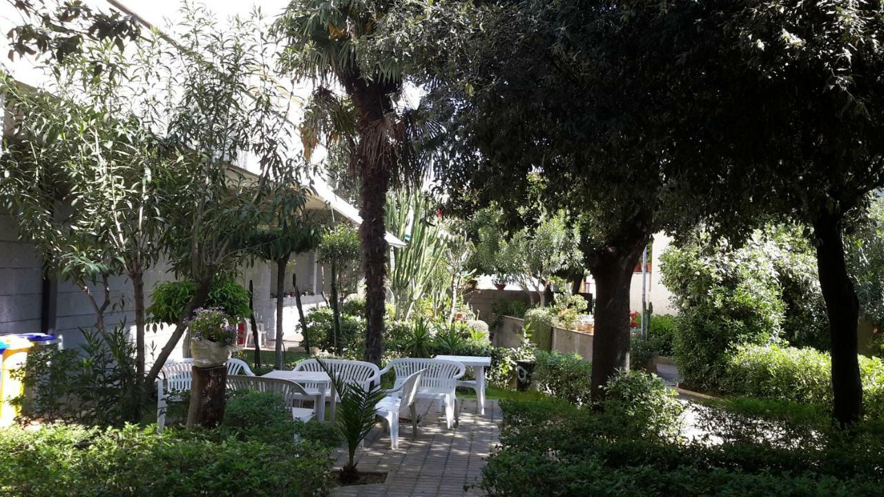 Centro Giovanile Padre Minozzi Otel Policoro Dış mekan fotoğraf